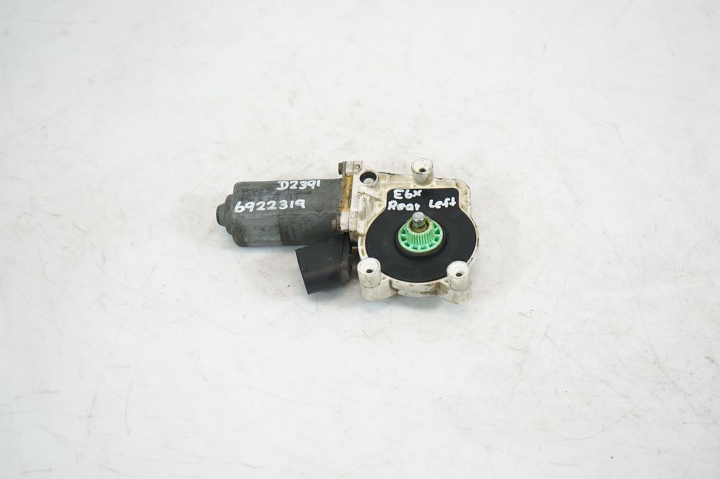 Rear door window regulator motor