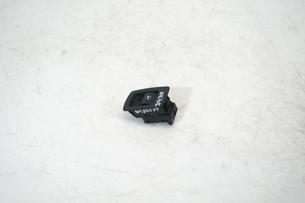 Electric window control switch (2)