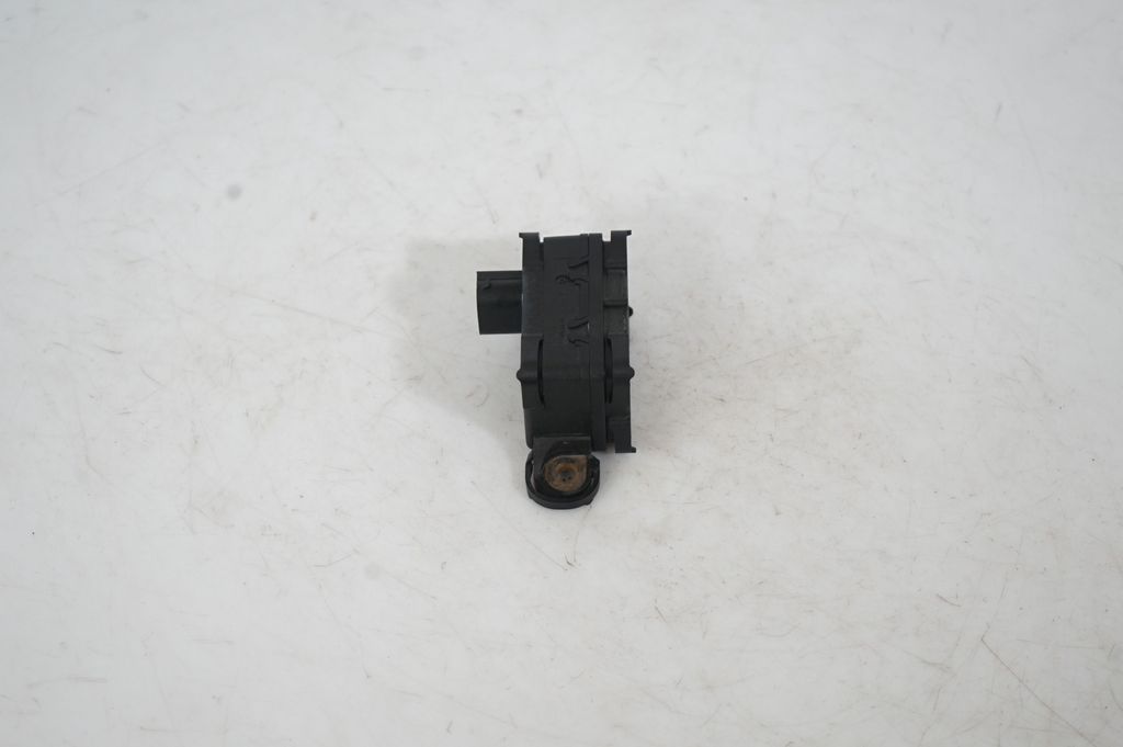 ABS wheel speed sensor (4)