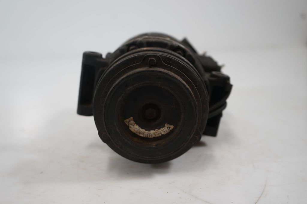 Air conditioning (A/C) compressor (pump) (6)