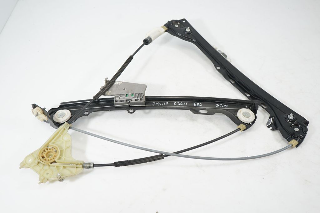 Front door window regulator with motor