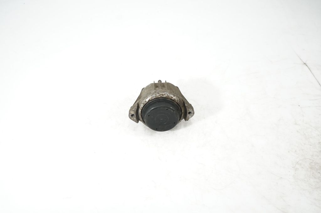 Engine mount bracket (3)