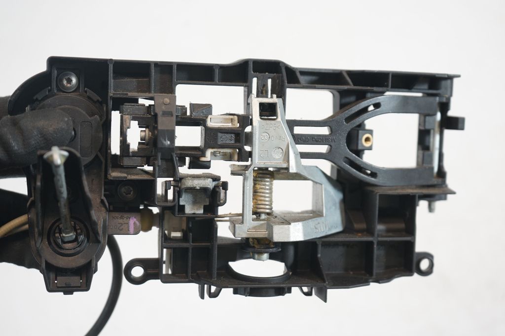 Front door exterior handle (7)