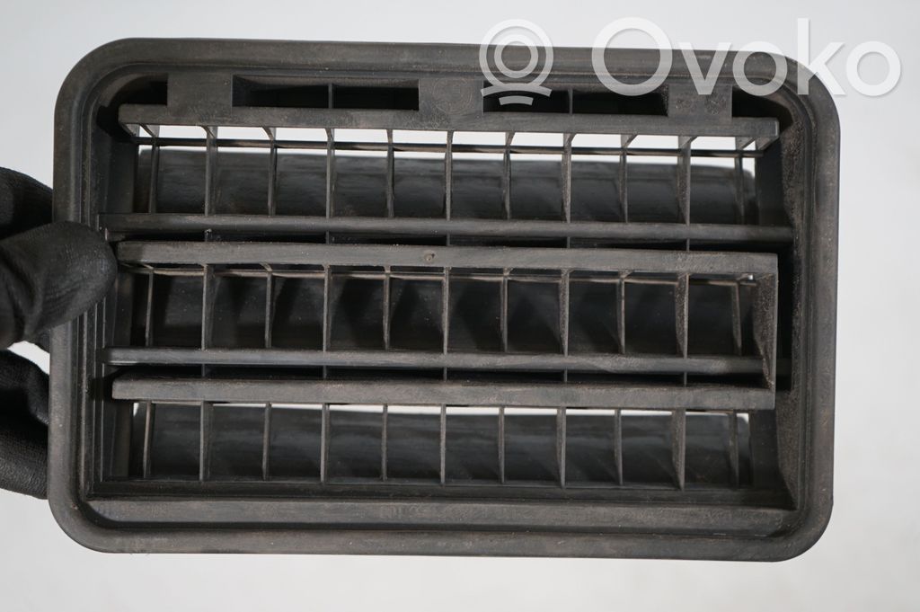 Quarter panel pressure vent (6)