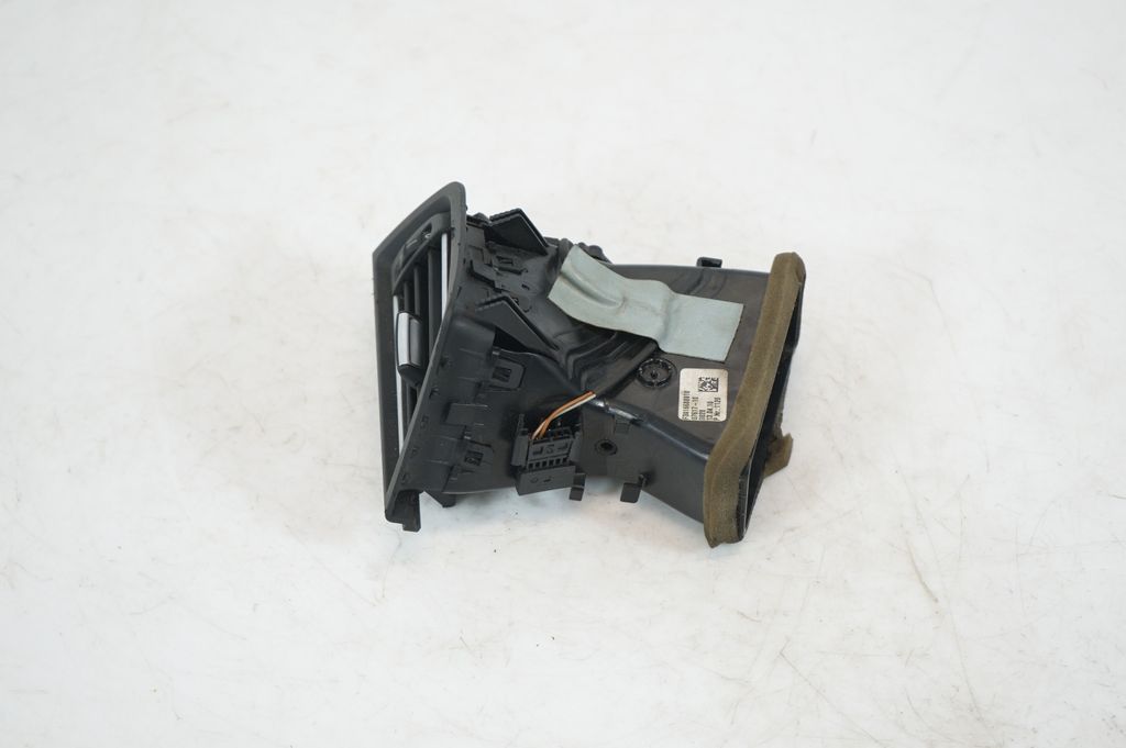 Dashboard side air vent grill/cover trim (2)