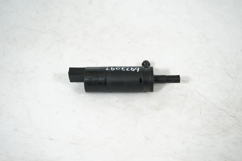 Headlight washer pump (3)