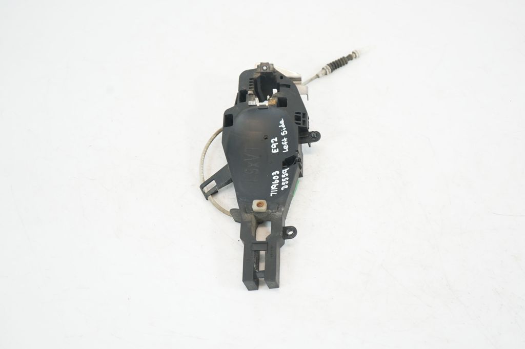 Front door coupe exterior handle/bracket (4)