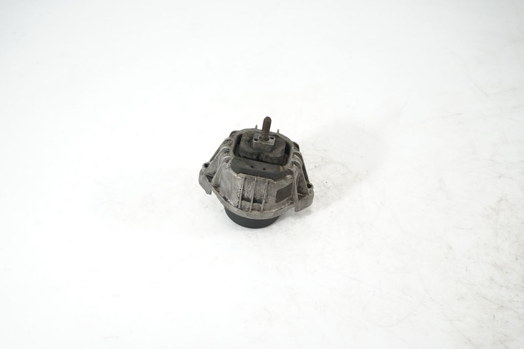 Engine mount bracket (2)