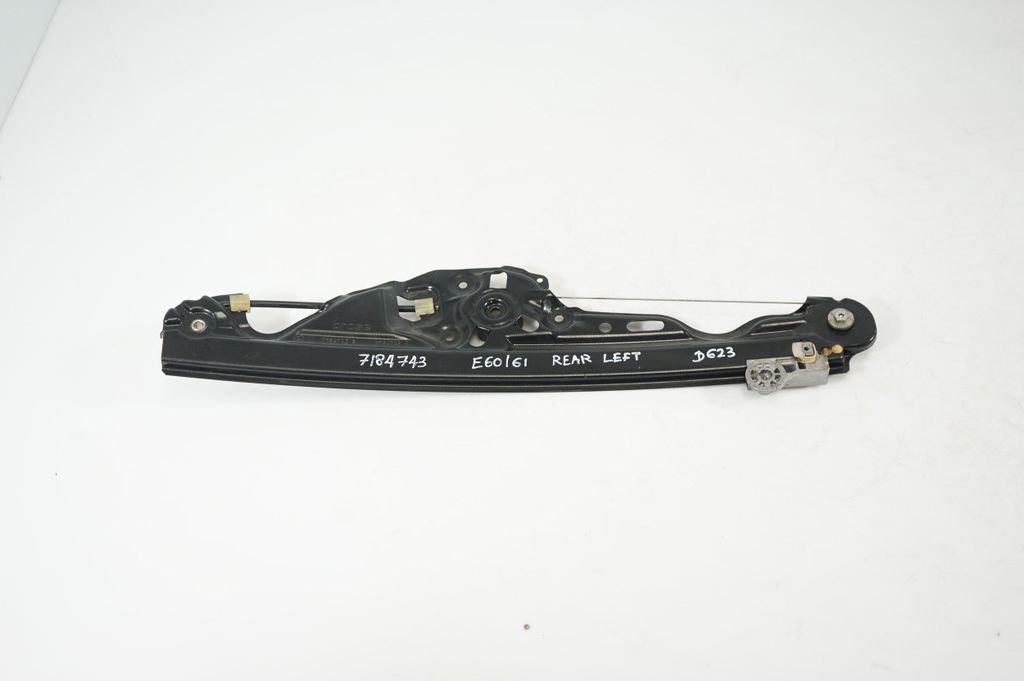 Rear door window regulator with motor