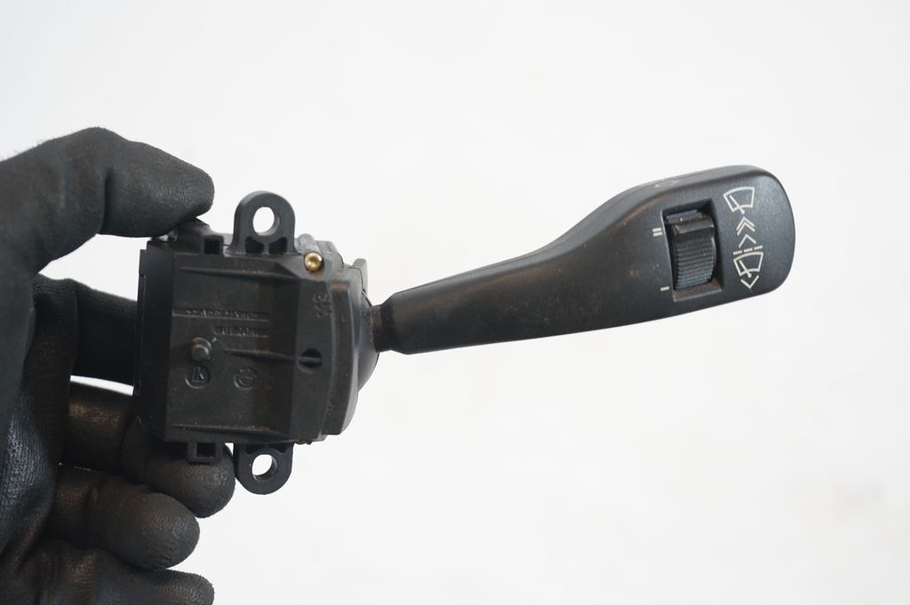 Wiper control stalk (6)