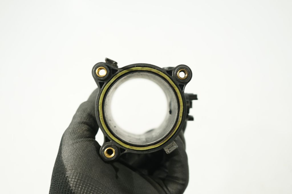 Mass air flow meter (6)