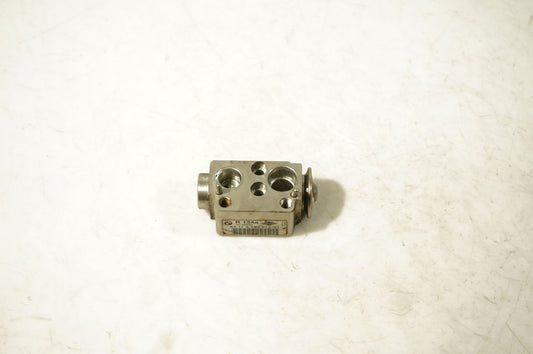 Air conditioning (A/C) expansion valve