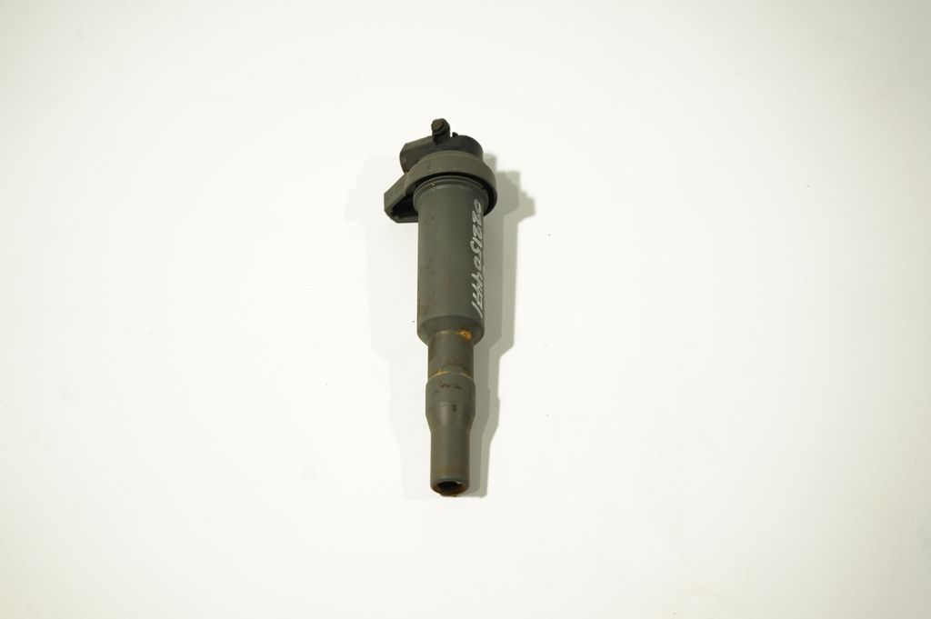 High voltage ignition coil