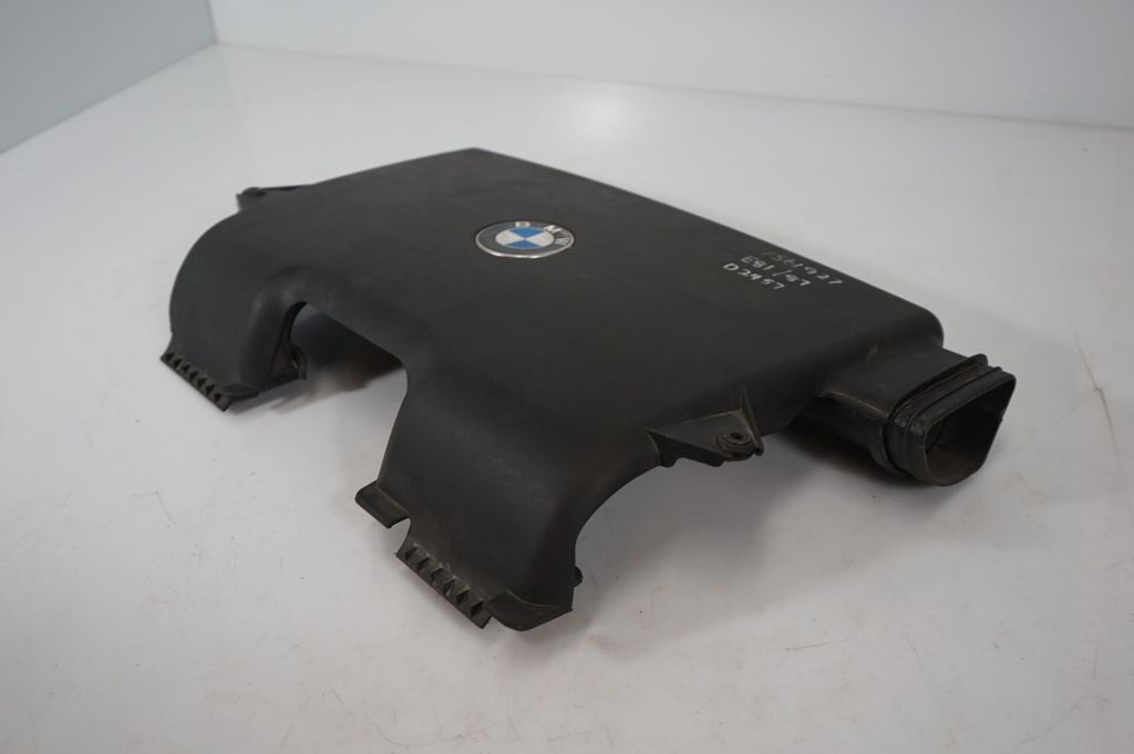 Engine cover (trim) (6)