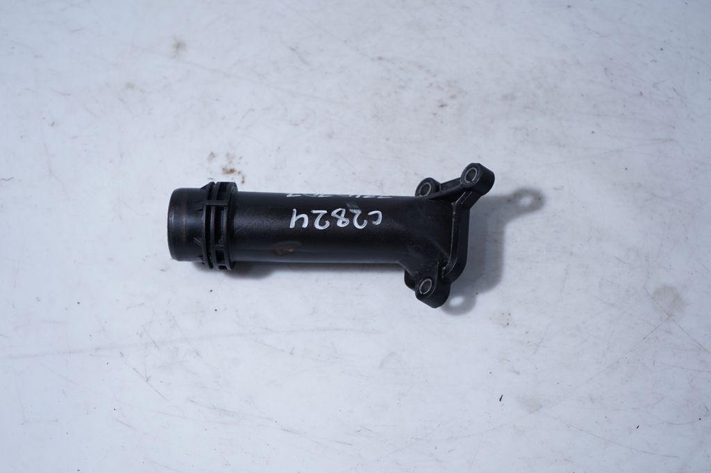 Engine coolant pipe/hose (3)
