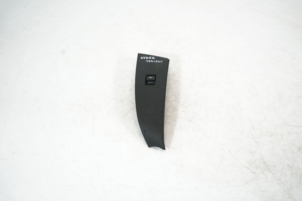 Electric window control switch (3)