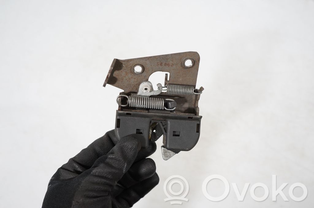 Seat back rest lock catch (6)