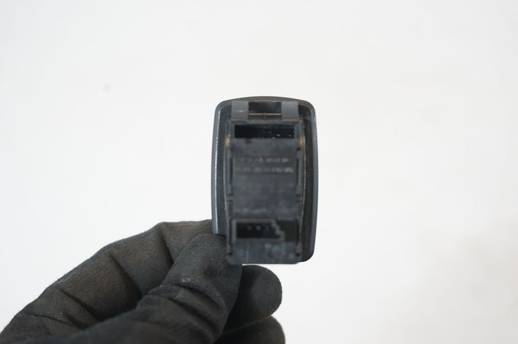 Electric window control switch (6)