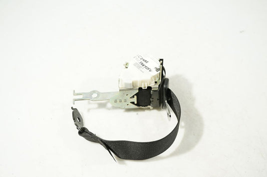 Rear seatbelt