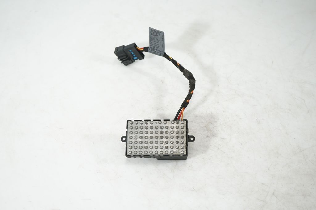 Heater blower motor/fan resistor (2)