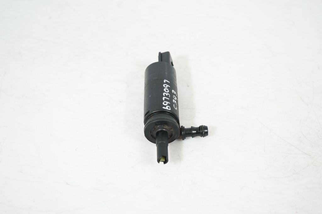Headlight washer pump (4)
