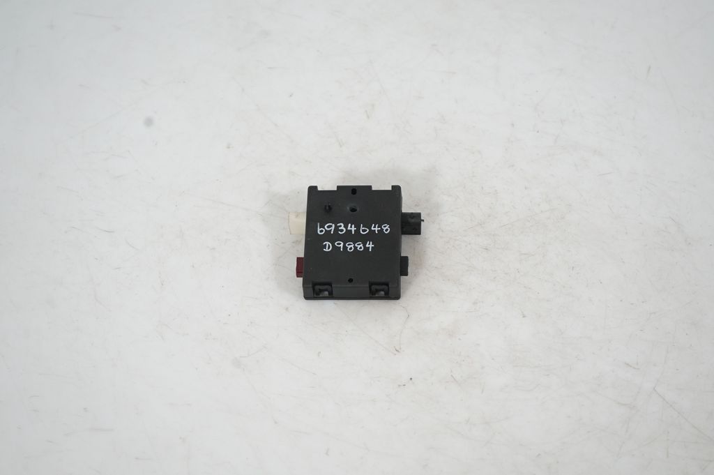 Antenna control unit (5)