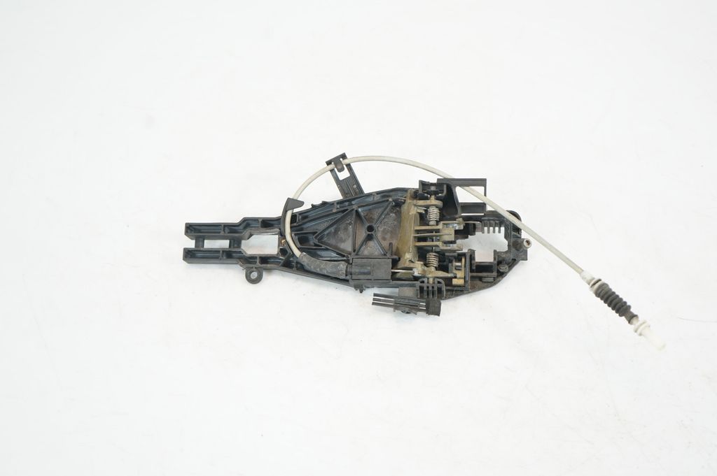 Front door exterior handle/bracket (5)