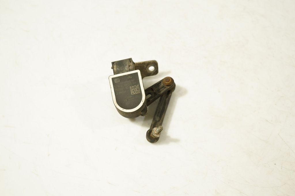 Headlight/headlamp level sensor (3)