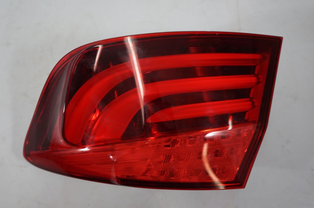 Rear/tail lights (7)