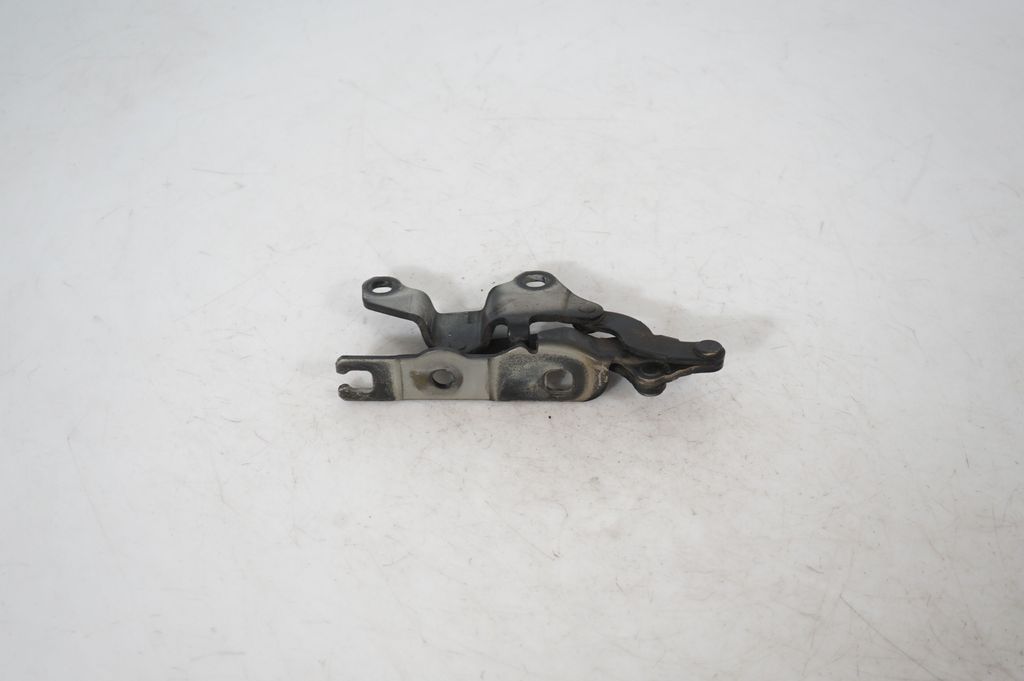 Engine bonnet/hood hinges (5)