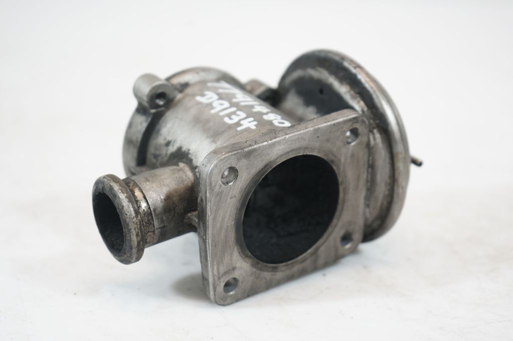 EGR valve (6)