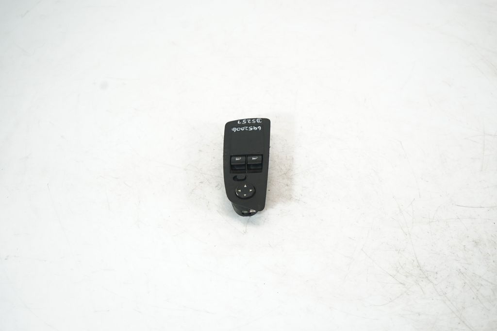 Electric window control switch (3)