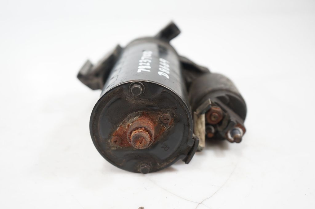 Starter motor (7)