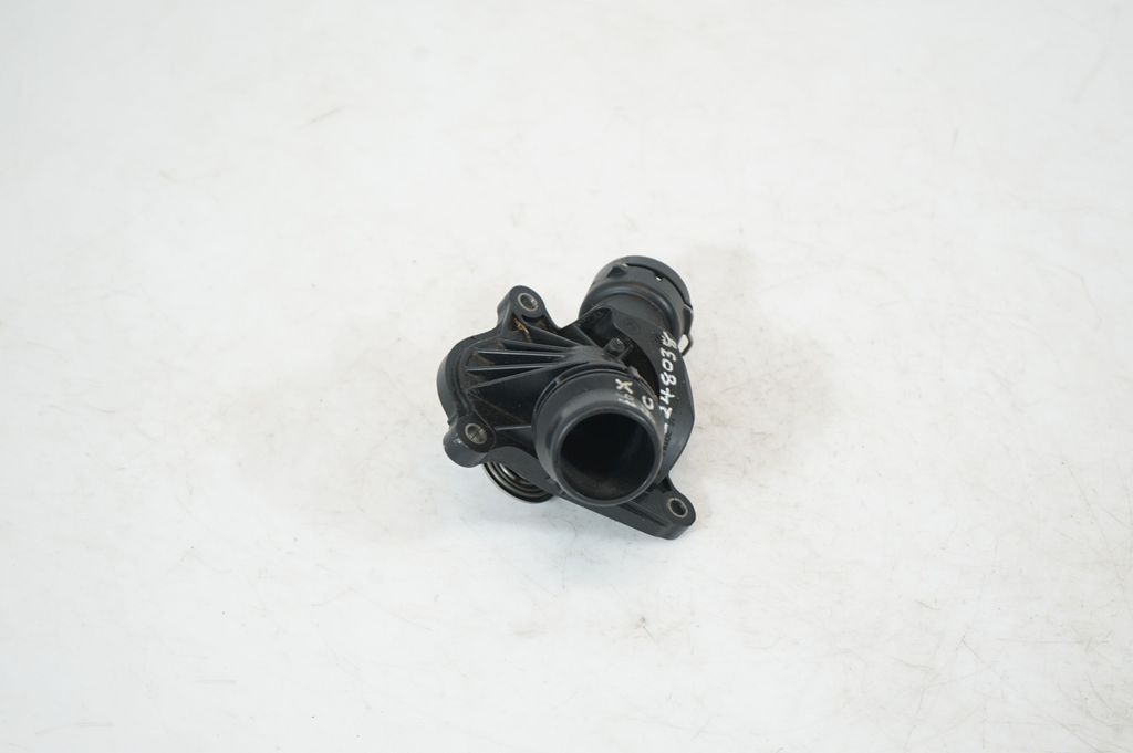 Thermostat/thermostat housing (4)