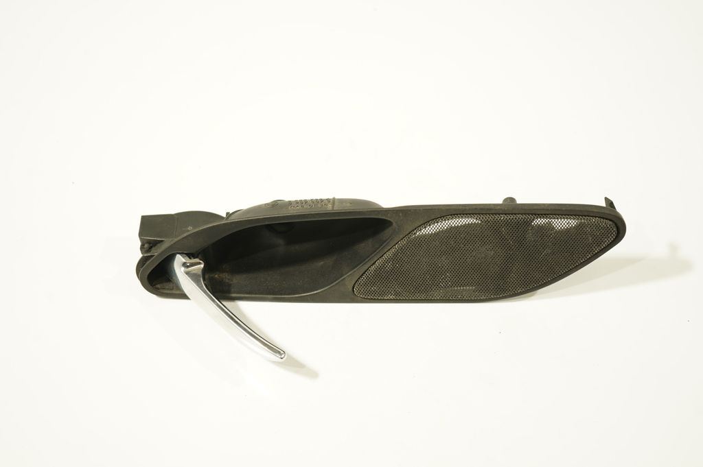 Front door interior handle (6)