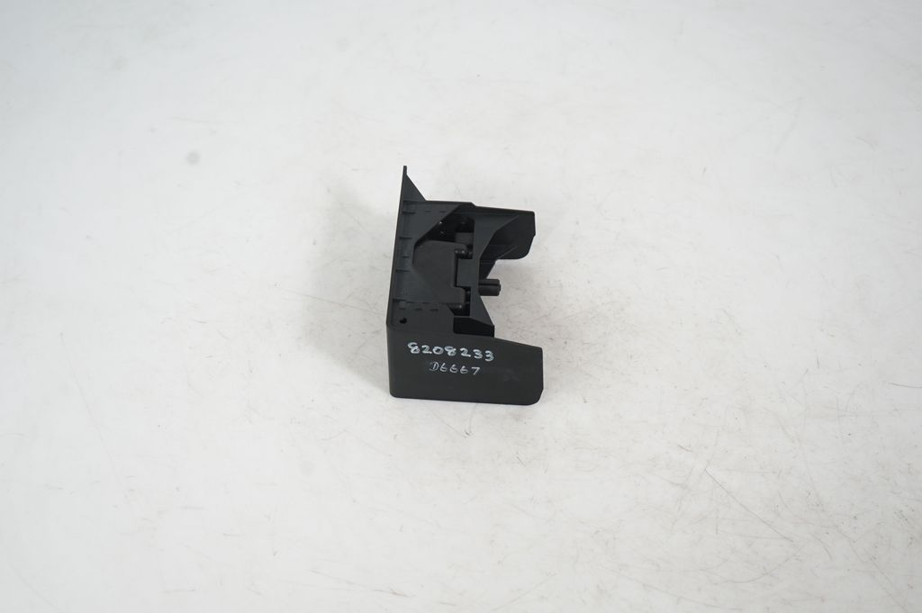 Rear door ashtray (2)