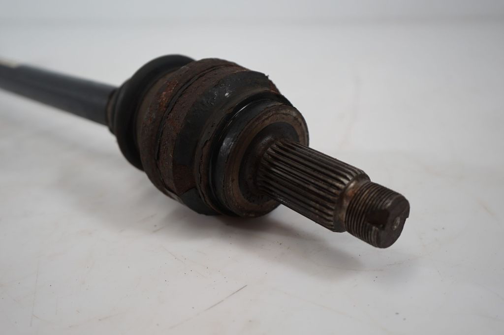 Rear driveshaft (4)