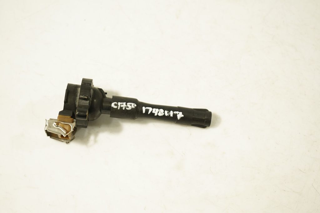High voltage ignition coil (7)