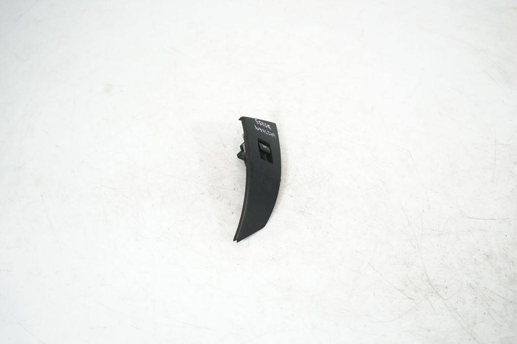 Electric window control switch (3)