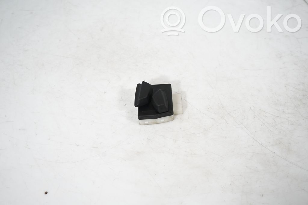 Seat control switch (5)
