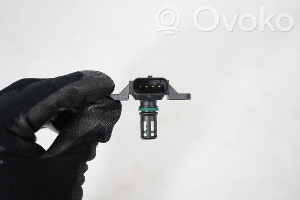 Air pressure sensor (7)