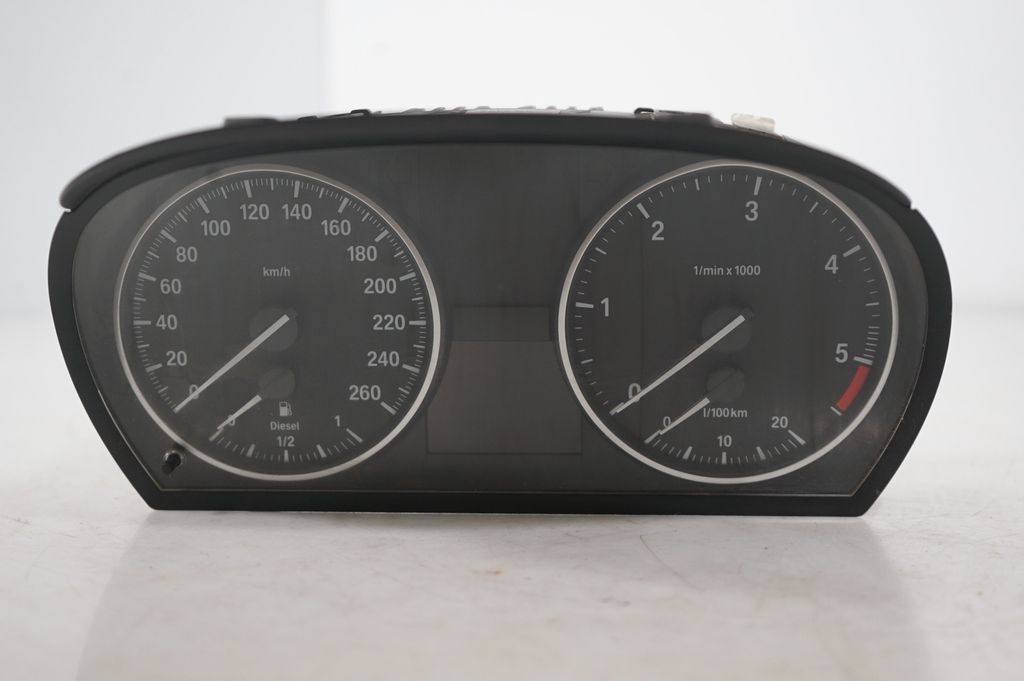 Speedometer (instrument cluster) (6)