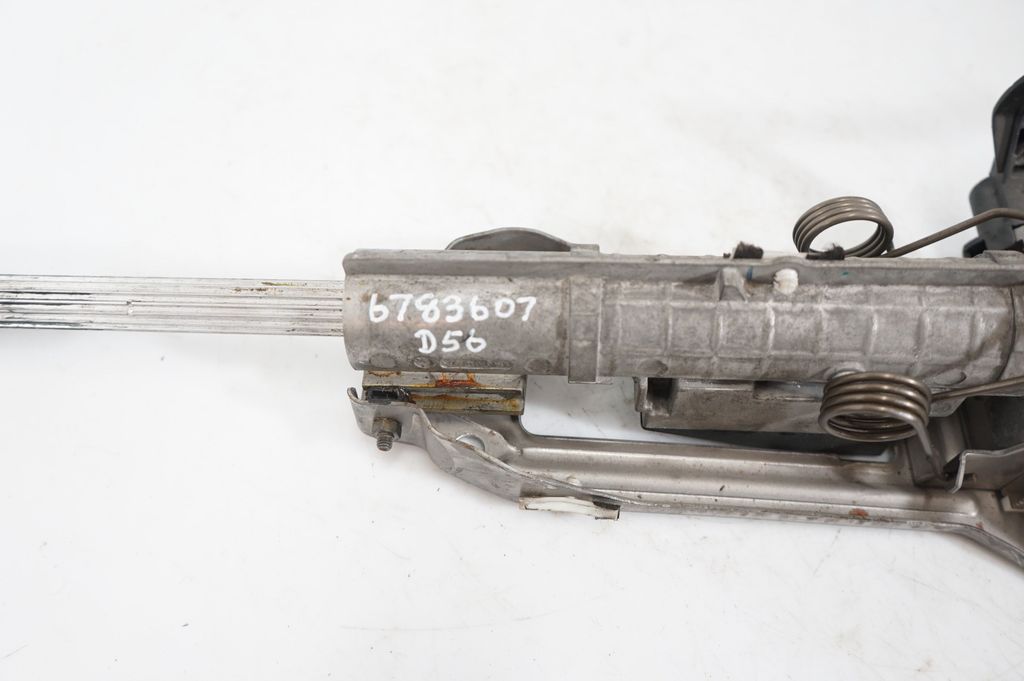 Steering wheel axle (10)