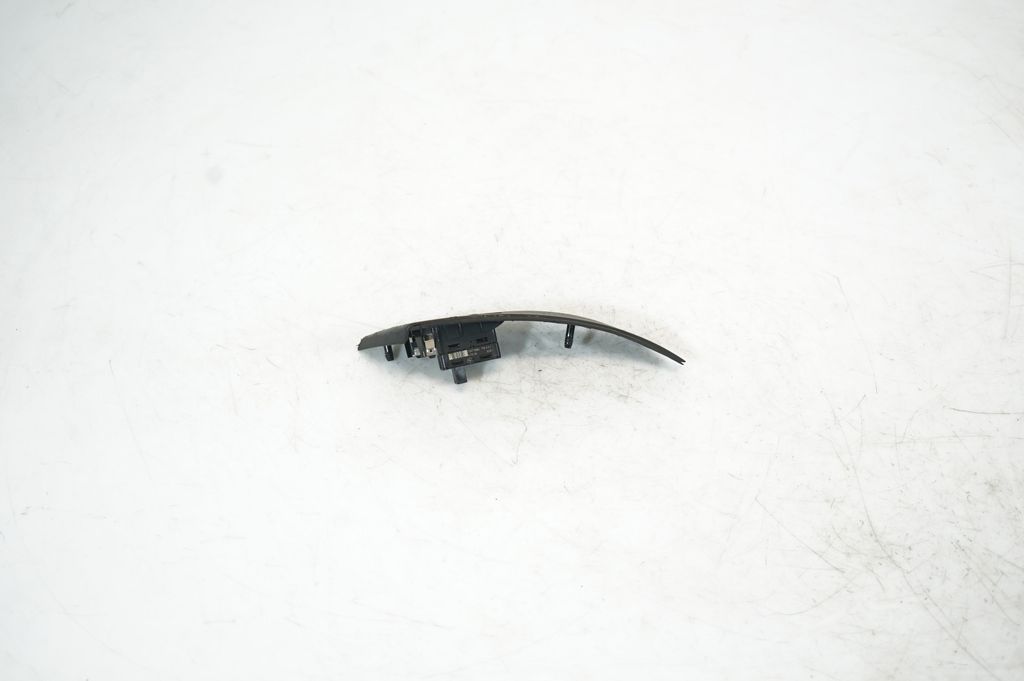 Electric window control switch (2)