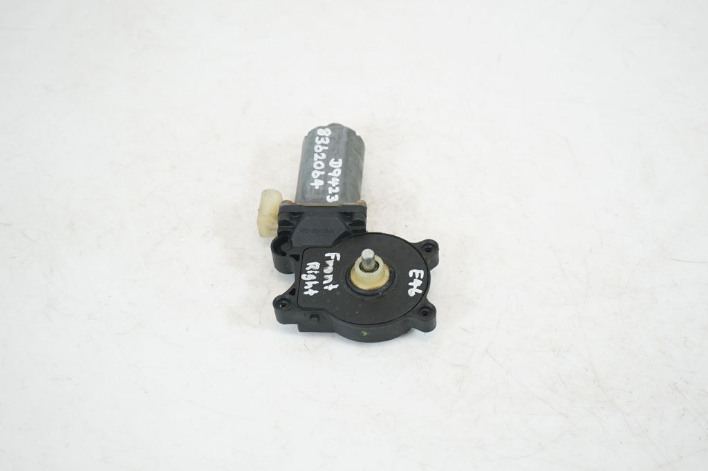 Front door window regulator motor (2)