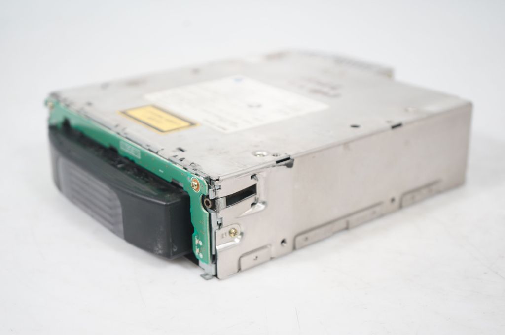CD/DVD changer (7)