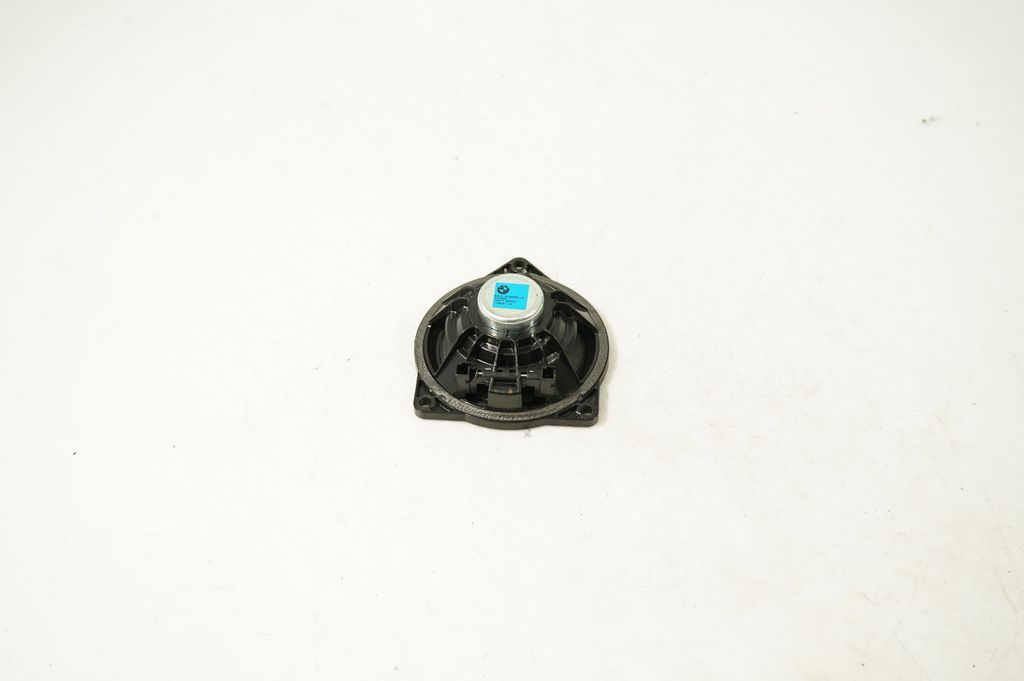 Panel speaker (6)