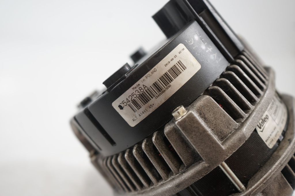 Generator/alternator (10)