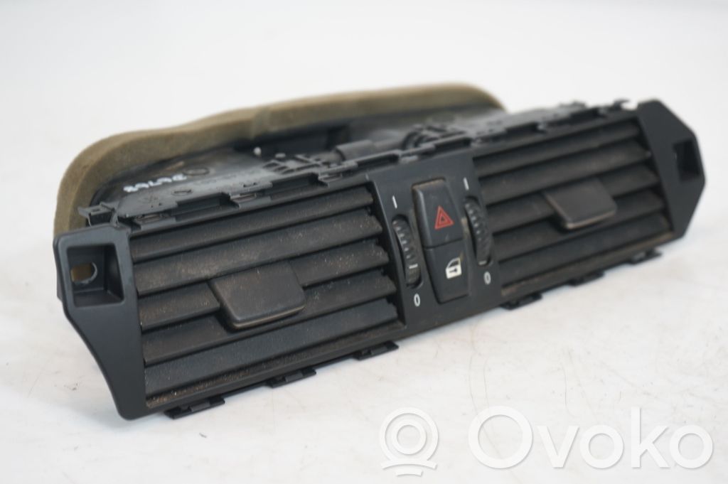 Dash center air vent grill (8)