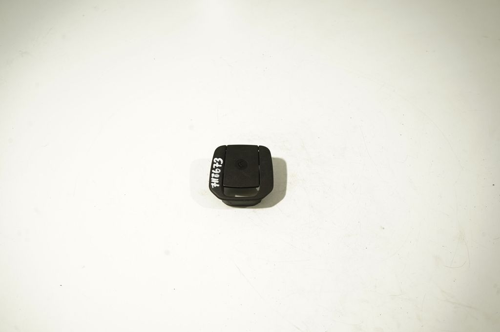 ISOFIX cover (3)